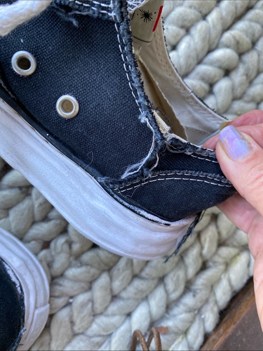 Black Low-Top Canvas Sneakers with White Toe and Laces - Picture 4 of 10